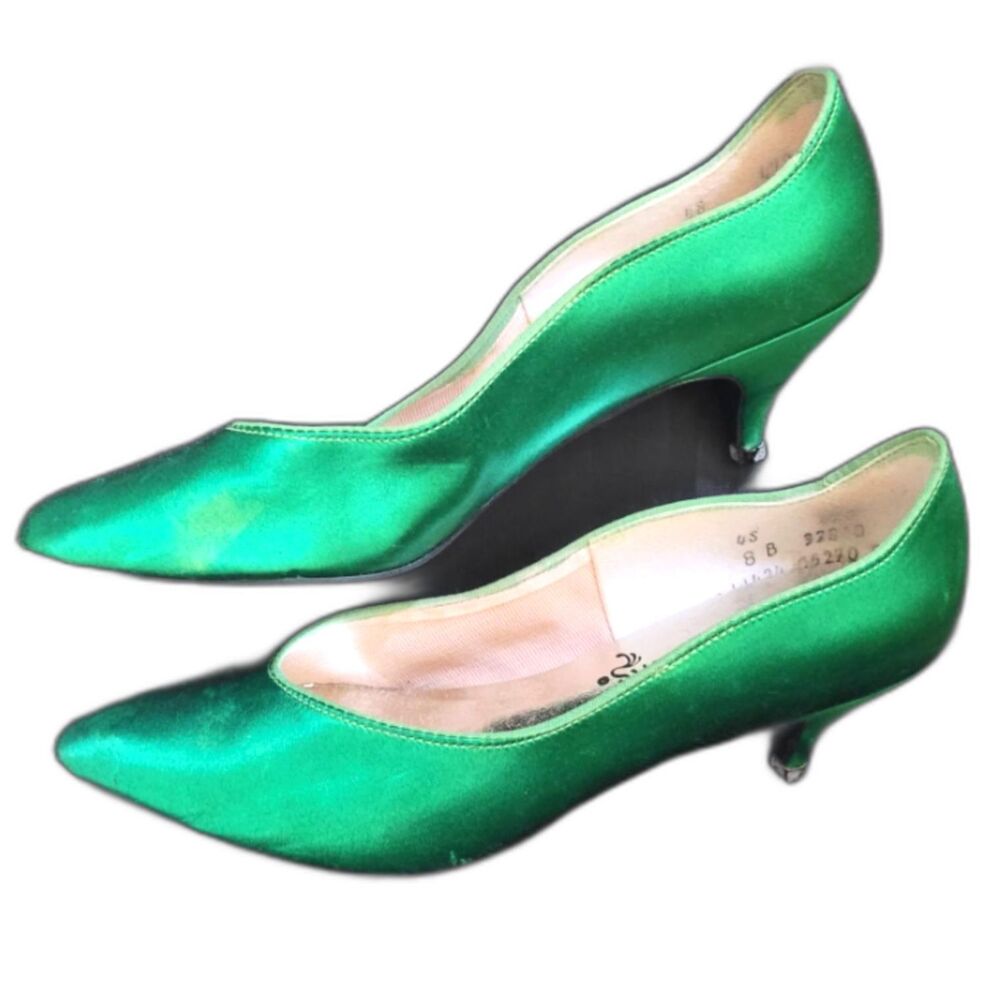 1980s Peacocks VTG Green Satin Kitten Heels Size 8 Prom Wedding Formal Pump Shoe